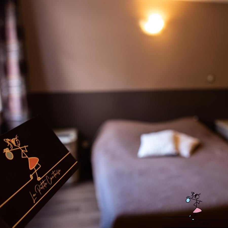 La Petite Contoise Hotel Contes  Eksteriør billede